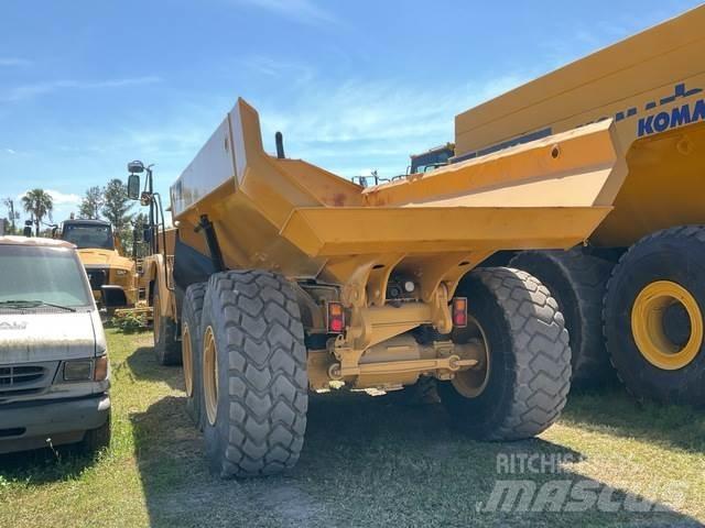 CAT 725C2 Wozidła przegubowe
