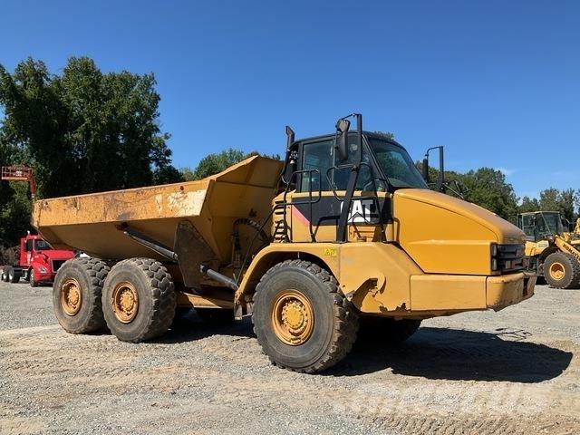 CAT 730 Wozidła przegubowe