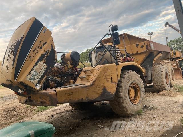 CAT 735 Wozidła przegubowe