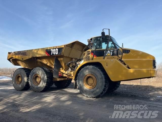 CAT 740 Wozidła przegubowe