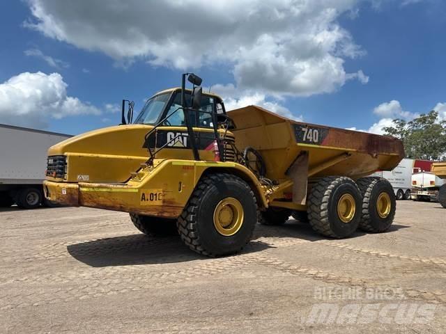 CAT 740 Wozidła przegubowe