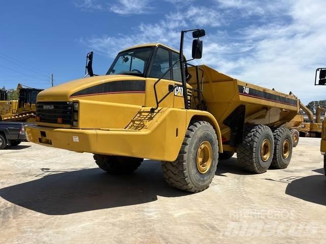 CAT 740 Wozidła przegubowe
