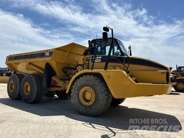 CAT 740 Wozidła przegubowe