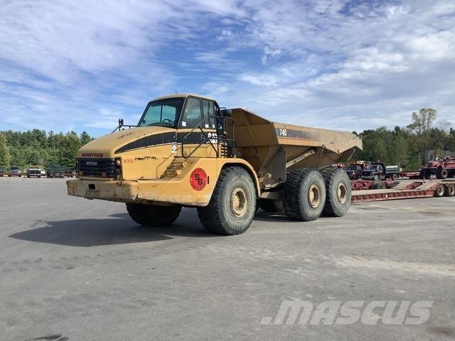 CAT 740 Wozidła przegubowe