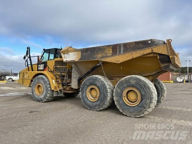 CAT 740B Wozidła przegubowe