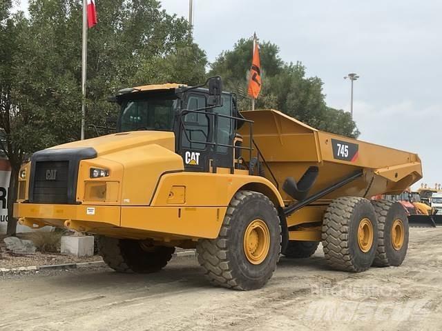 CAT 745 Wozidła przegubowe