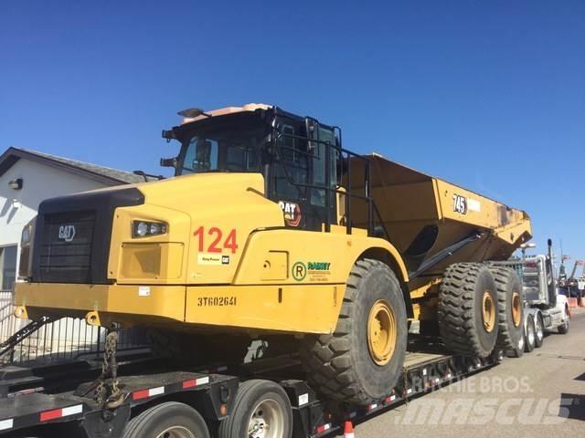 CAT 745 Wozidła przegubowe