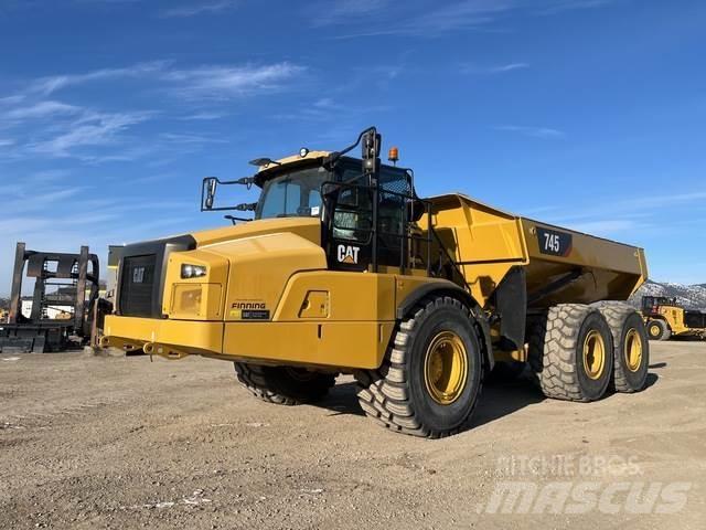 CAT 745 Wozidła przegubowe