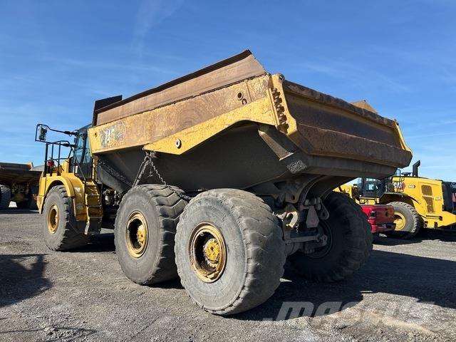 CAT 745 Wozidła przegubowe