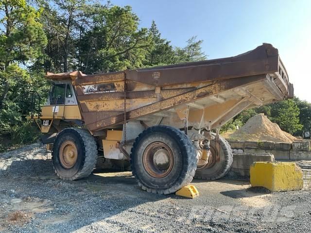 CAT 775D Wozidła przegubowe