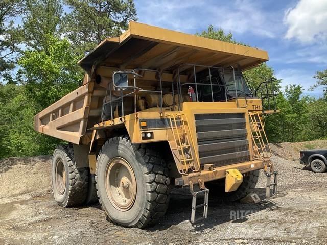 CAT 777D Wozidła przegubowe
