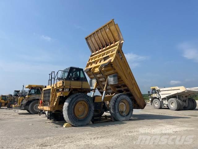 CAT 777D Wozidła przegubowe