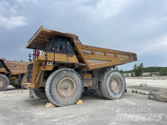 CAT 777D Wozidła przegubowe