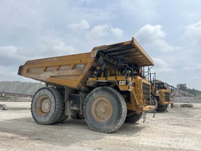 CAT 777D Wozidła przegubowe