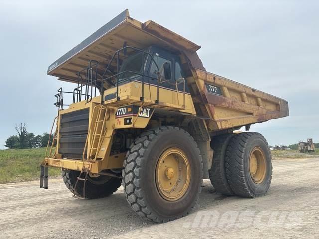 CAT 777D Wozidła przegubowe