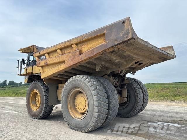 CAT 777D Wozidła przegubowe