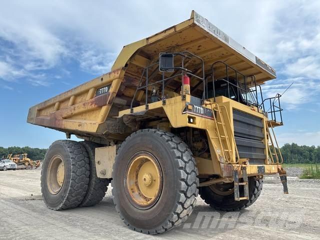 CAT 777D Wozidła przegubowe
