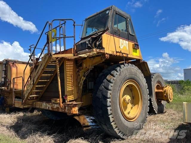CAT 777D Maszyny budowlane - Inne