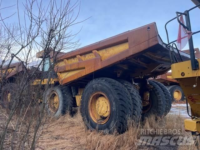 CAT 777F Wozidła przegubowe
