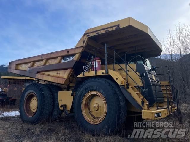 CAT 777F Wozidła przegubowe