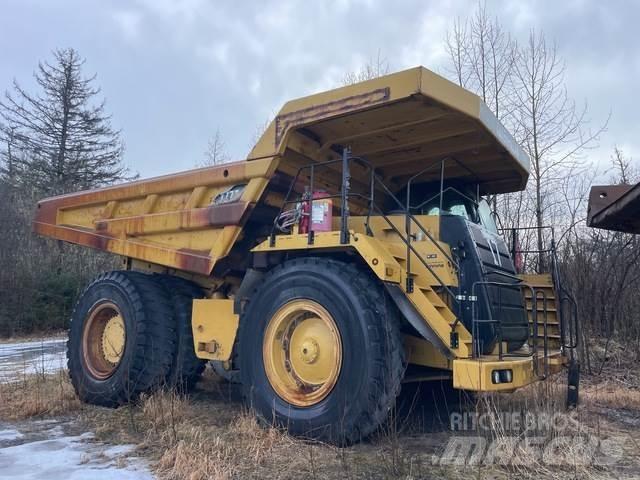 CAT 777F Wozidła przegubowe