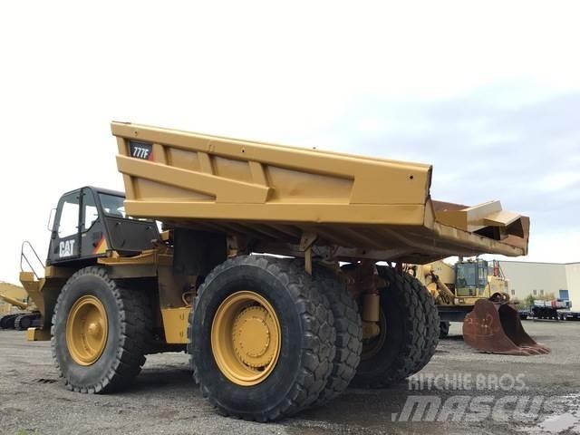 CAT 777F Wozidła przegubowe