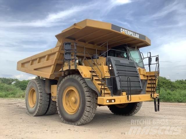 CAT 777F Wozidła przegubowe