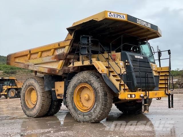 CAT 777F Wozidła przegubowe