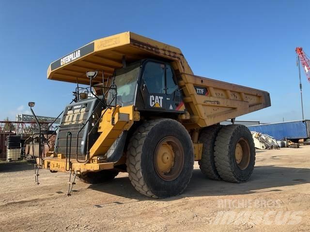 CAT 777F Wozidła przegubowe