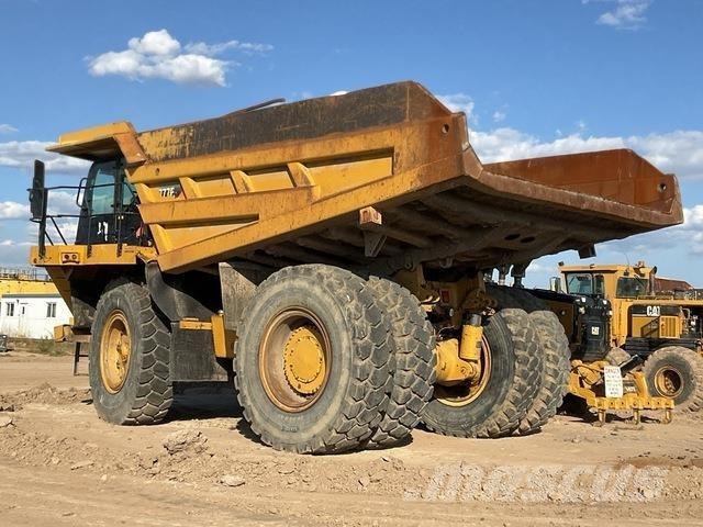 CAT 777F Wozidła przegubowe
