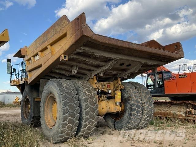CAT 777F Wozidła przegubowe