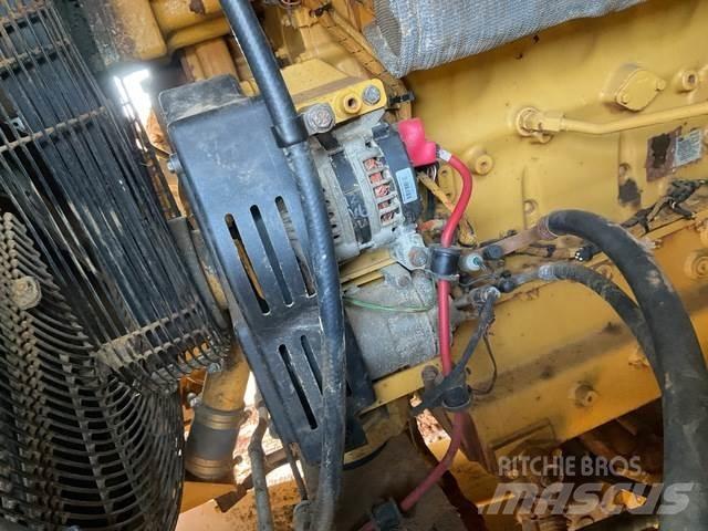 CAT 777G Wozidła przegubowe