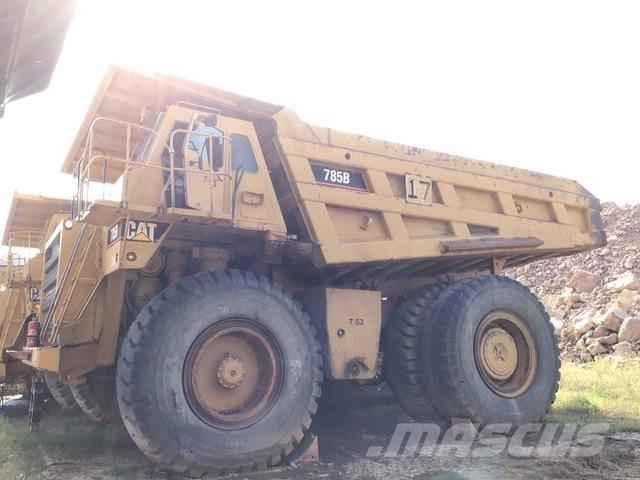 CAT 785B Wozidła przegubowe