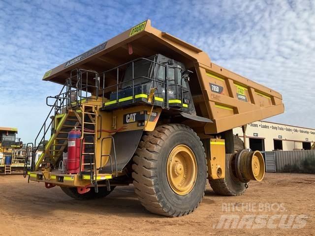 CAT 785D Wozidła przegubowe