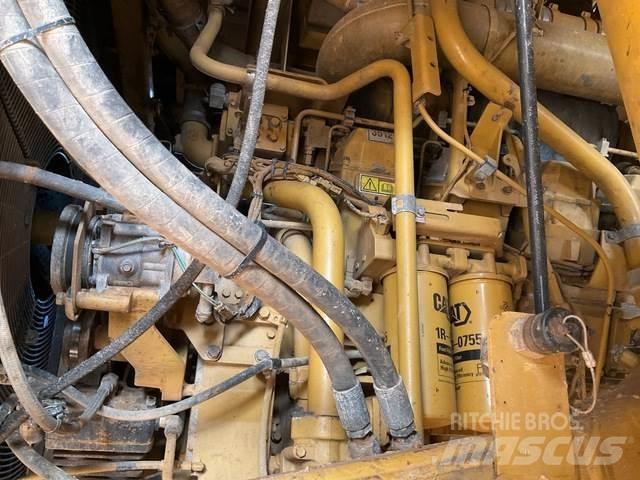 CAT 785D Wozidła przegubowe