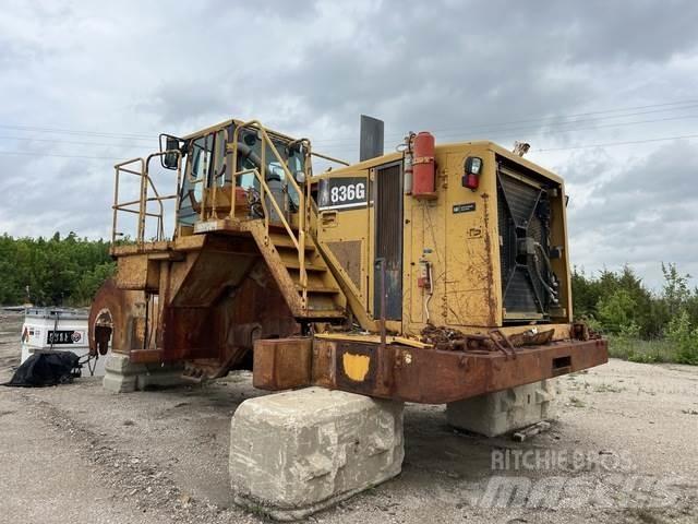 CAT 836G Zagęszczarki gruntu