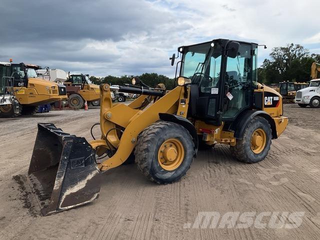 CAT 906M Ładowarki kołowe