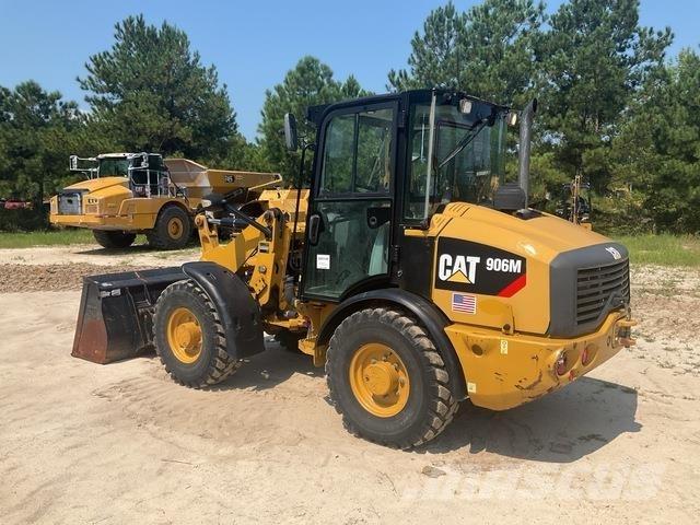 CAT 906M Ładowarki kołowe
