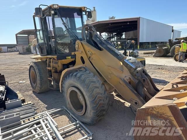 CAT 930G Ładowarki kołowe
