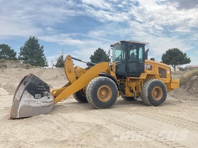CAT 938M Ładowarki kołowe