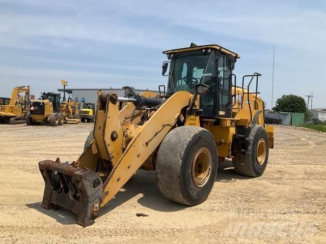 CAT 950M Ładowarki kołowe