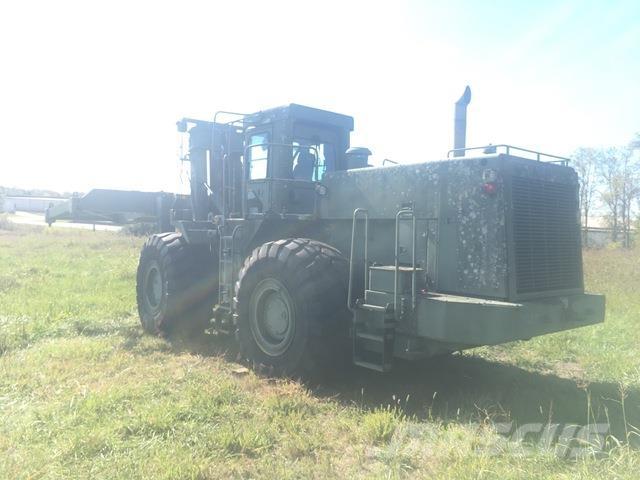 CAT 988F Wozy do składowania i transportu kontenerów