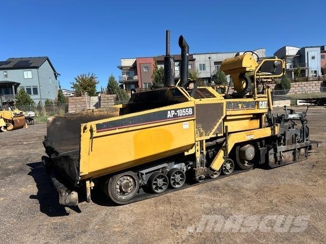 CAT AP-1055B Rozściełacze do asfaltu