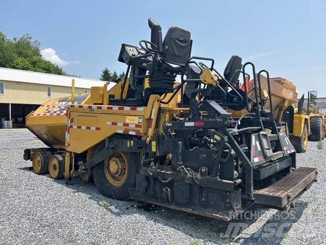 CAT AP600D Rozściełacze do asfaltu