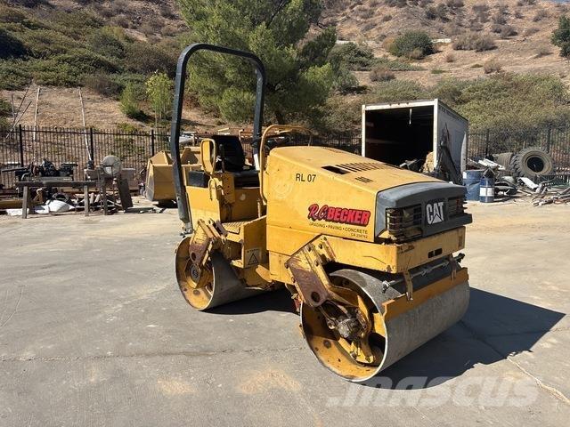 CAT CB224C Walce dwubębnowe