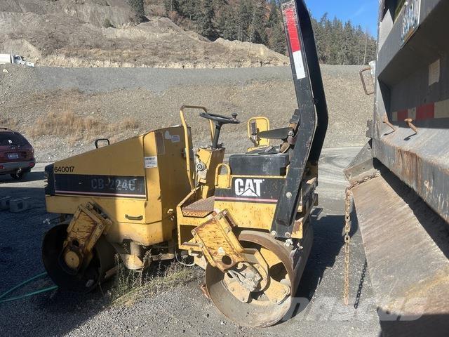 CAT CB224C Walce dwubębnowe