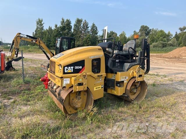 CAT CB24B Walce dwubębnowe