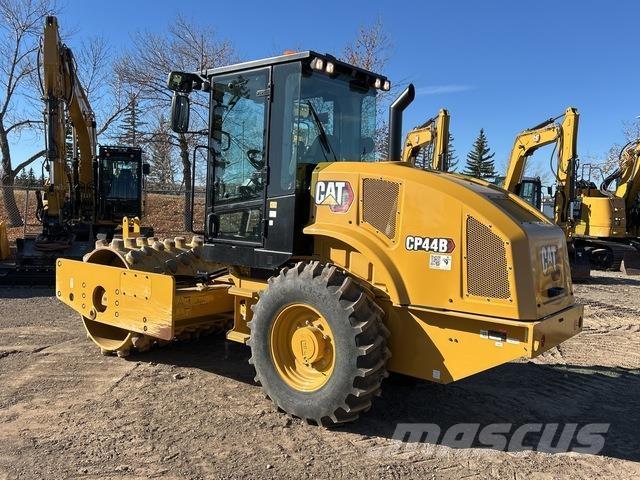 CAT CP44B Walce jednobębnowe