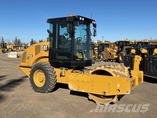 CAT CP44B Walce jednobębnowe