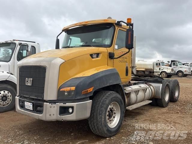 CAT CT660S Ciągniki siodłowe